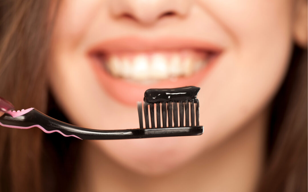 Uses, Benefits and Risks of Activated Charcoal and Your Teeth